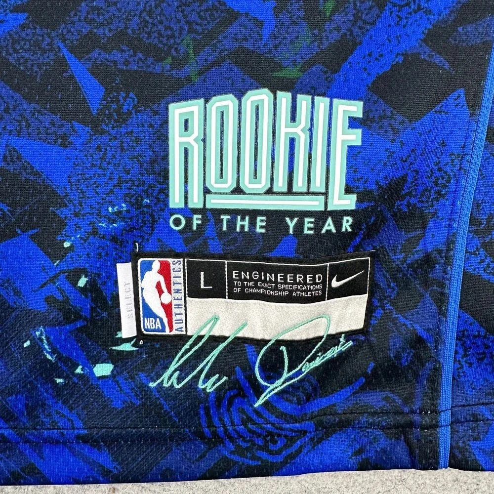 Luka Doncic Dallas Maverick Jersey Shirt Boys Large Blue Rookie Of The Year Nike